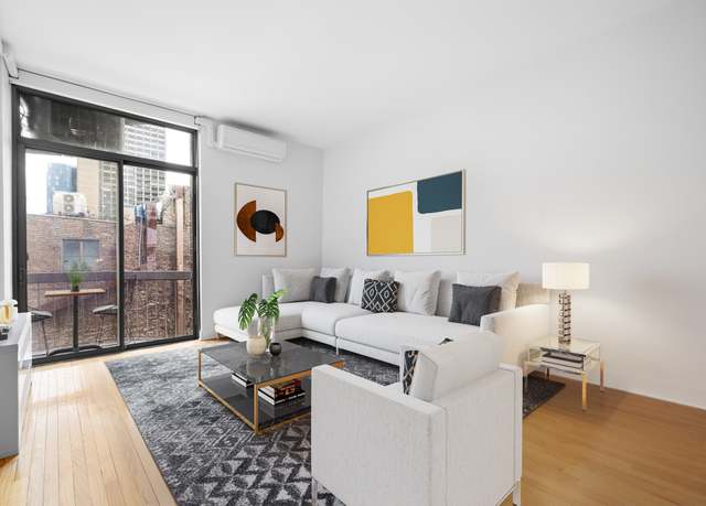 Property at 184 Thompson St Unit 5B, New York City, NY 10012, 1 bed, 1 bath