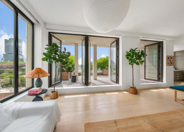 Property at 58 St Marks Pl Ph 1001, Brooklyn, NY 11217, 3 beds, 2.5 baths