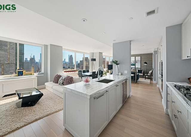 Property at 389 E 89th St Unit 27A, New York City, NY 10128, 2 beds, 3 baths
