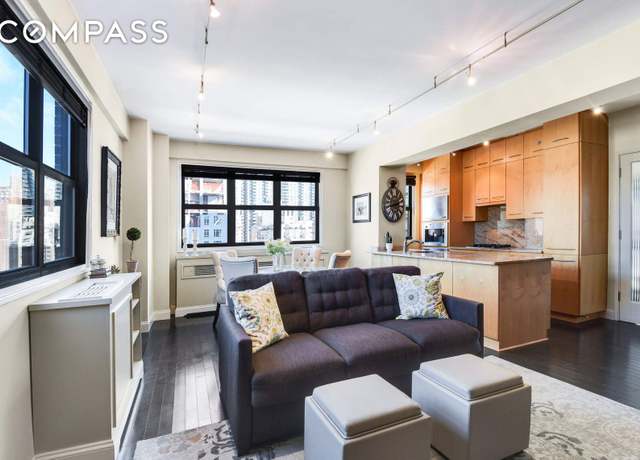 Property at 240 E 76th St Unit 17D, New York City, NY 10021, 1 bed, 1 bath
