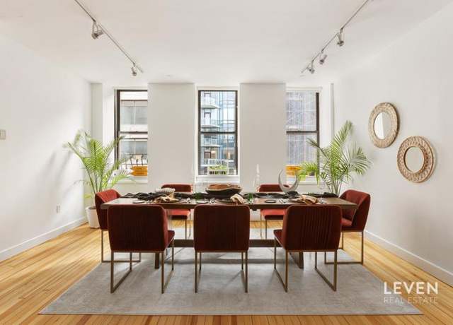 Property at 19 Murray St #4, New York City, NY 10007, 2 beds, 2 baths