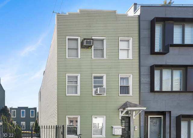 Property at 10-20 47th Ave, New York City, NY 11101, 1 bed, 1 bath