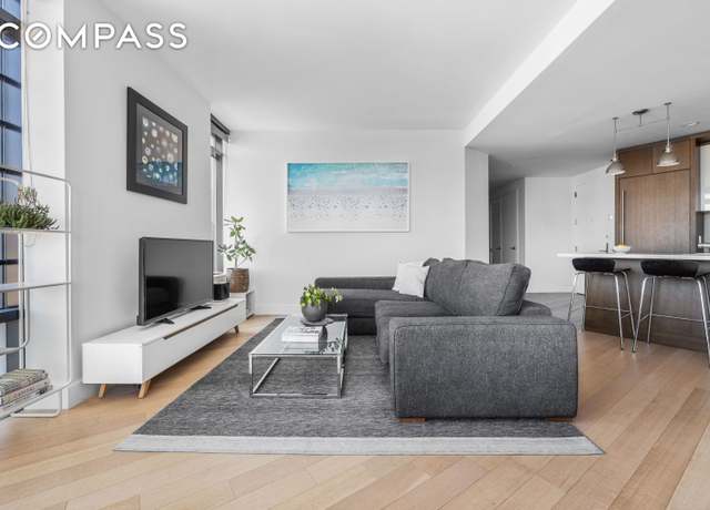 Property at 500 Waverly Ave Unit 5C, Brooklyn, NY 11238, 3 beds, 2 baths
