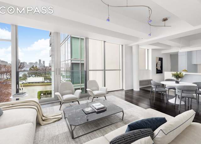 Property at 166 Perry St Unit 3C, New York City, NY 10014, 2 beds, 2.5 baths