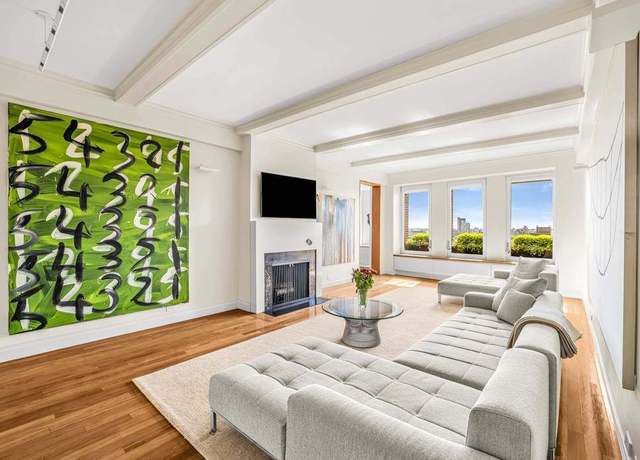 Property at 25 E End Ave Unit 10E, New York City, NY 10075, 3 beds, 3.5 baths