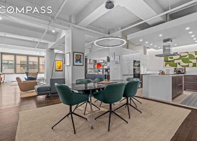 Property at 335 W 38th St #6, New York City, NY 10018, 4 beds, 2 baths