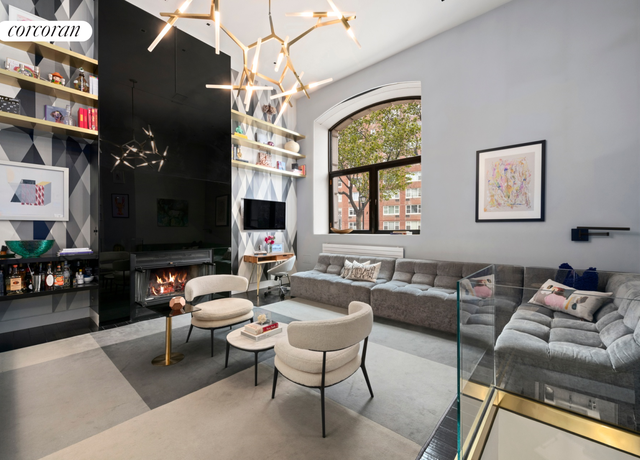 Property at 196 6th Ave Unit 1A, New York City, NY 10013, 1 bed, 2 baths