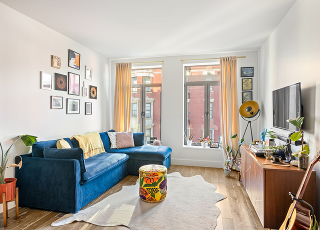 Property at 10 Lenox Ave Unit 5A, New York City, NY 10026, 1 bed, 1 bath