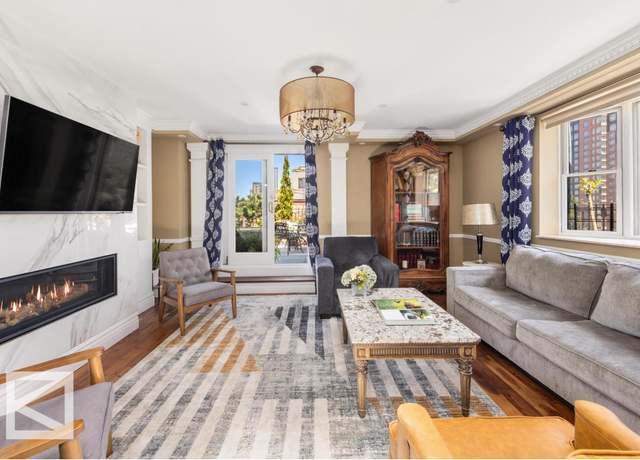 Property at 150 E 93rd St Unit PHE, New York City, NY 10128, 4 beds, 3 baths
