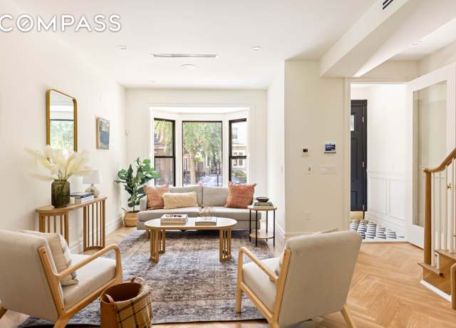 Property at 287 Midwood St, Brooklyn, NY 11225, 3 beds, 4 baths