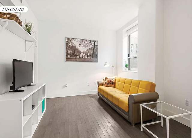 Property at 416 W 52nd St #611, New York City, NY 10019, 1 bed, 1 bath