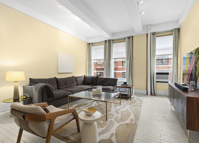 Property at 100 Hudson St Unit 4C, New York City, NY 10013, 1 bed, 1 bath