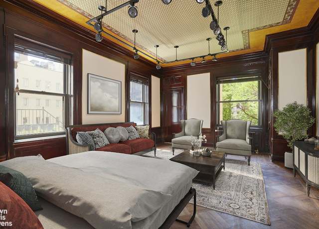 Property at 4 E 82nd St Unit 3R, New York City, NY 10028, 1 bath
