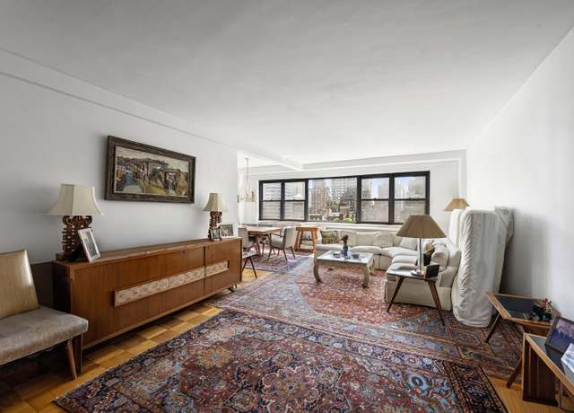Property at 165 E 72nd St Unit 12J, New York City, NY 10021, 2 beds, 2 baths