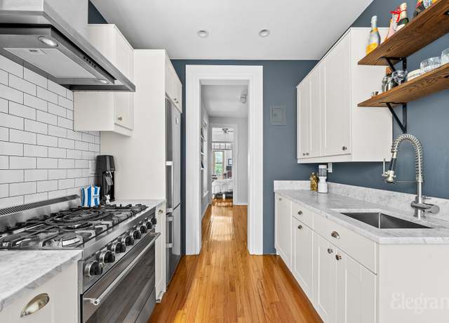 Property at 516 E 82nd St Unit 4-W, New York City, NY 10028, 1 bed, 1 bath