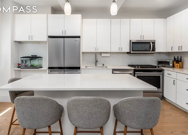 Property at 179 E 79th St Unit 1B, New York City, NY 10075, 1 bed, 1 bath