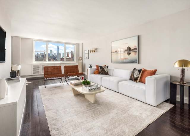 Property at 61 Jane St Unit 16D, New York City, NY 10014, 2 beds, 2 baths
