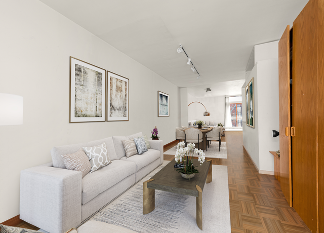 Property at 542 W 110th St, New York City, NY 10025, 8 beds, 6 baths