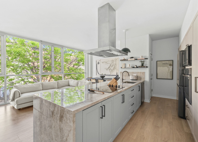 Property at 14 4th St Unit 2A, Brooklyn, NY 11231, 2 beds, 2 baths