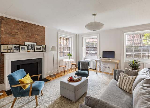 Property at 25 Remsen St #2, Brooklyn, NY 11201, 1 bed, 1 bath