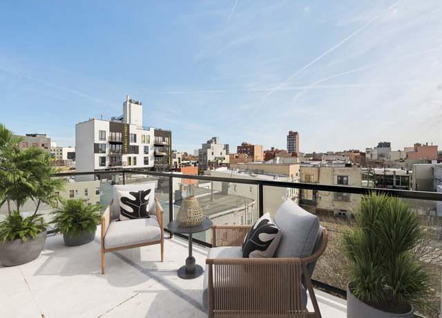 Property at 390 Manhattan Ave, Brooklyn, NY 11211, 3 beds, 2.5 baths