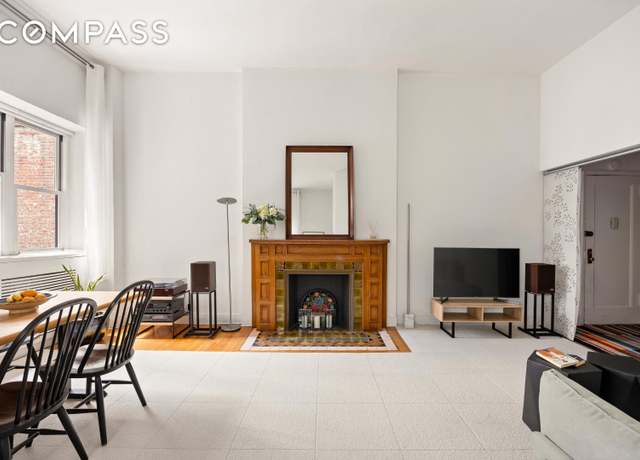 Property at 59 E 72nd St Unit 3C, New York City, NY 10021, 2 beds, 1.5 baths