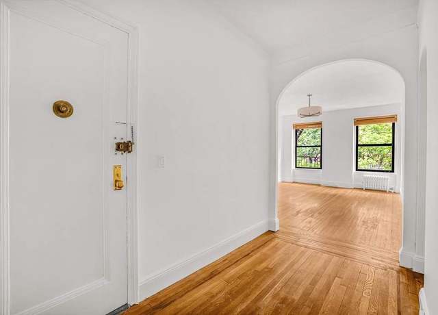 Property at 26 W 97th St Unit 3A, New York City, NY 10025, 1 bed, 1 bath