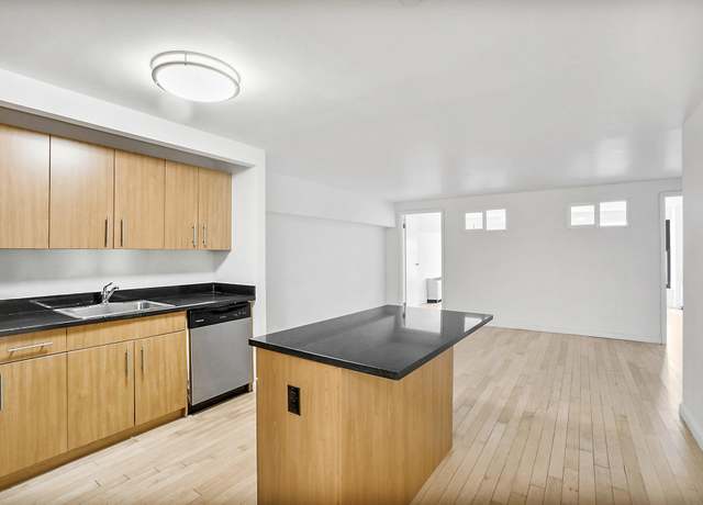 Property at 20 West St Unit 11-F, New York City, NY 10004, 3 beds, 1.5 baths
