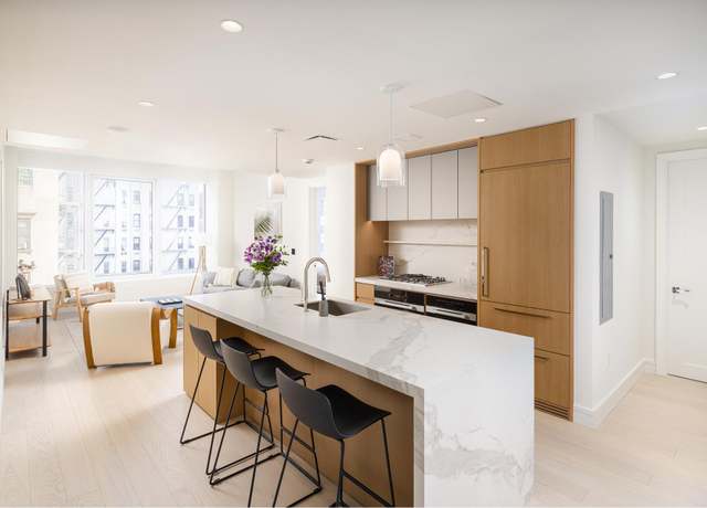 Property at 200 E 20th St Unit 5D, New York City, NY 10003, 1 bed, 1.5 baths