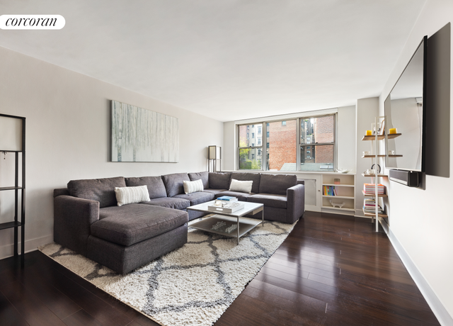 Property at 32 Gramercy Park S Unit 7F, New York City, NY 10003, 1 bed, 1 bath