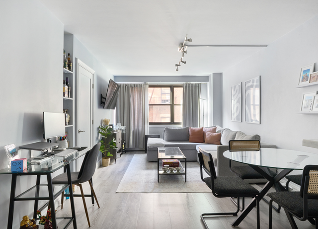 Property at 210 E 15th St Unit 5G, New York City, NY 10003, 1 bed, 1 bath