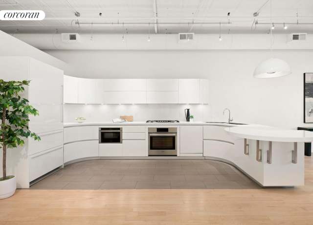 Property at 515 Broadway Unit 4A, New York City, NY 10012, 2 beds, 2 baths