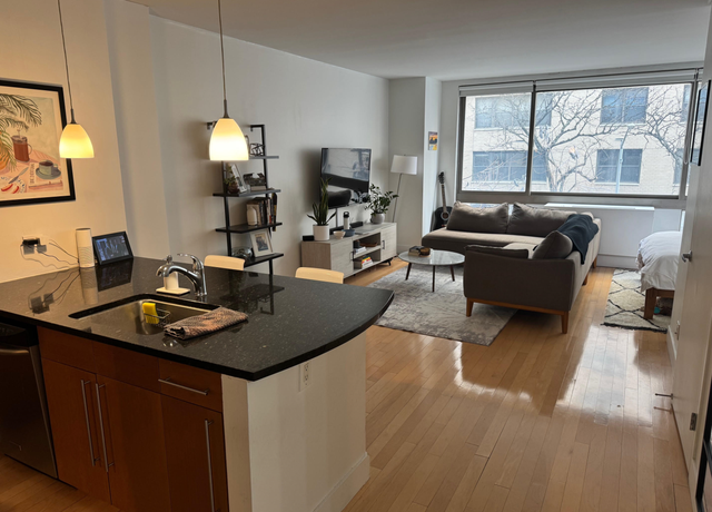 Property at 242 E 25th St Unit 3E, New York City, NY 10010, 1 bath