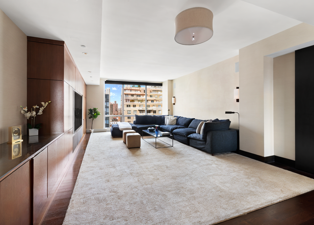 Property at 151 E 85th St Unit 17J, New York City, NY 10028, 5 beds, 5 baths
