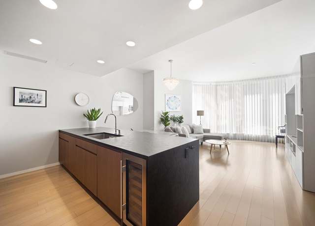 Property at 50 West St Unit 8-A, New York City, NY 10006, 2 beds, 2.5 baths