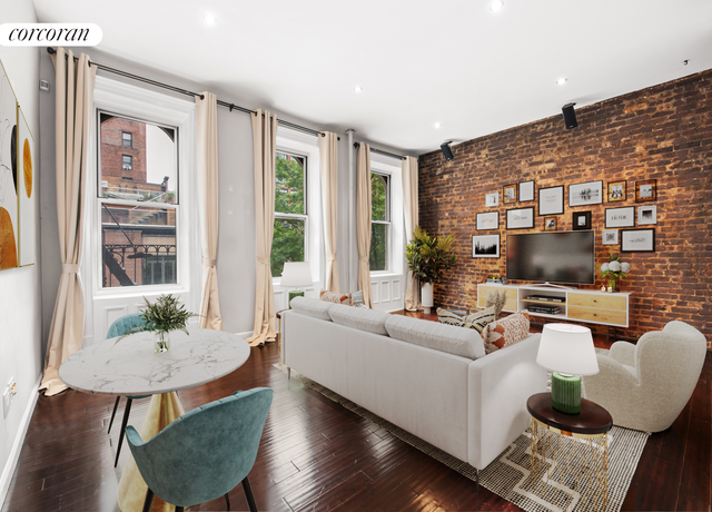 Property at 324 E 50th St Unit 4D, New York City, NY 10022, 2 beds, 1 bath