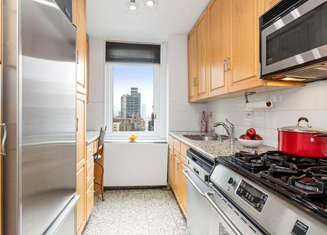 Property at 245 E 54th St Unit 22M, New York City, NY 10022, 1 bed, 1 bath