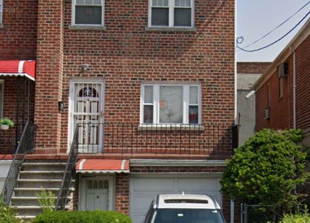 Property at 928 Rhinelander Ave, New York City, NY 10462, 3 beds, 2.5 baths
