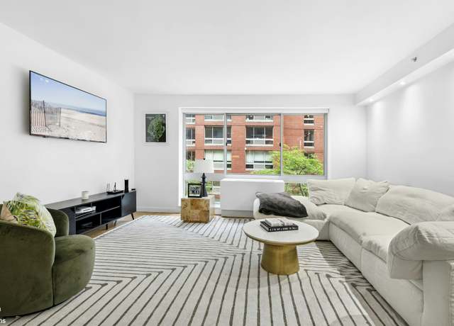 Property at 555 W 23rd St Unit S5R, New York City, NY 10011, 1 bed, 1 bath