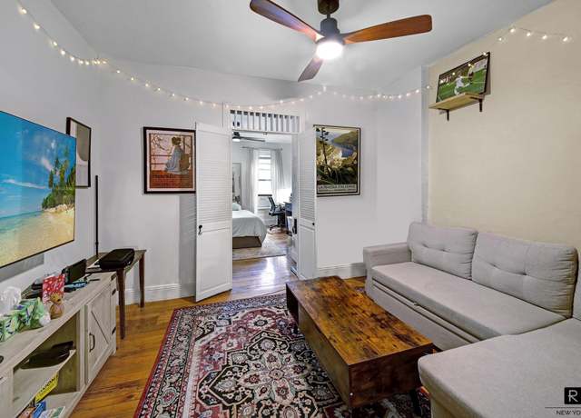 Property at 244 E 90th St Unit 2-A, New York City, NY 10128, 1 bed, 1 bath