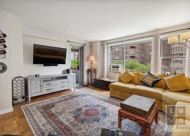 Property at 577 Grand St Unit F504, New York City, NY 10002, 2 beds, 1 bath