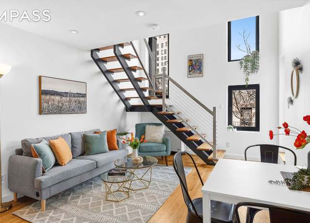 Property at 215 E 81st St Unit 7E, New York City, NY 10028, 1 bed, 1.5 baths