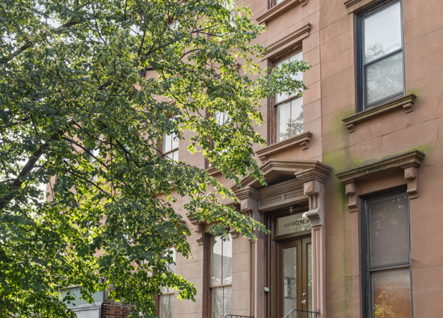 Property at 130 Greene Ave, Brooklyn, NY 11238, 10 beds, 4 baths