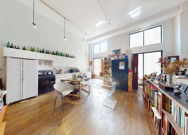 Property at 40 W 15th St Unit 1C, New York City, NY 10011, 2 beds, 1 bath