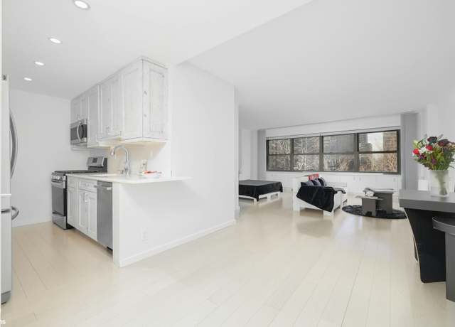 Property at 160 W End Ave Unit 3F, New York City, NY 10023, 1 bath