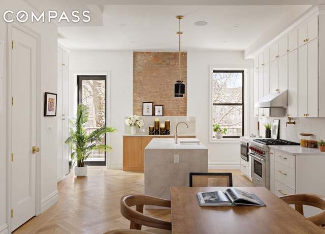 Property at 15 Verona Pl, Brooklyn, NY 11216, 7 beds, 6 baths