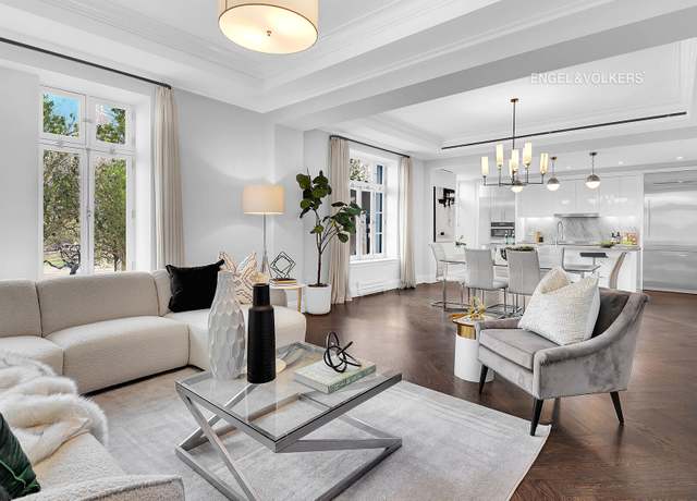 Property at 344 W 72nd St #203, New York City, NY 10023, 3 beds, 2.5 baths
