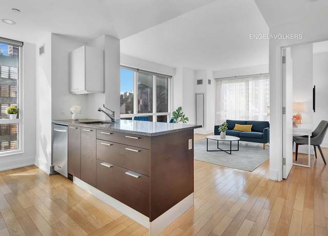 Property at 350 W 42nd St Unit 7K, New York City, NY 10036, 1 bed, 1 bath