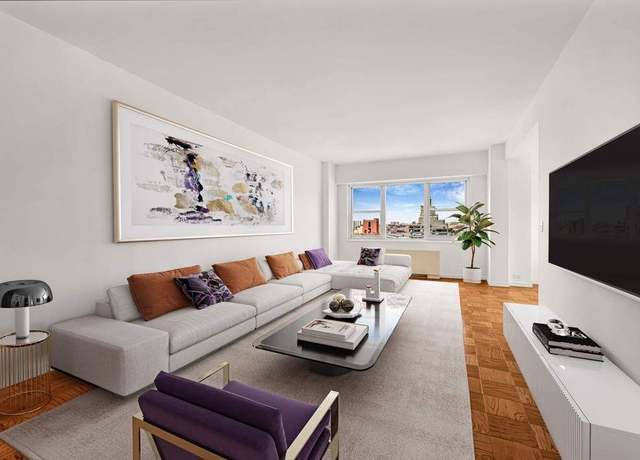 Property at 360 W 22nd St Unit 17E, New York City, NY 10011, 2 beds, 2 baths