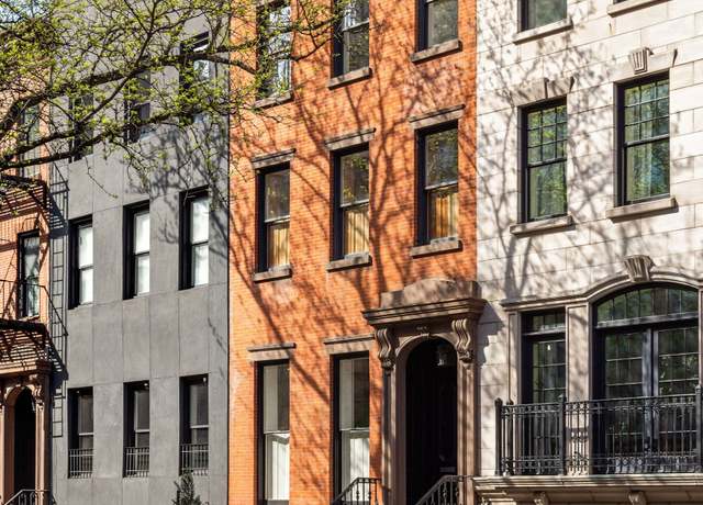 Property at 125 W 15th St, New York City, NY 10011, 5 beds, 4 baths